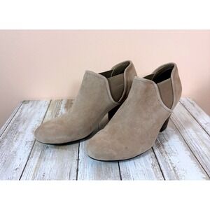 Vaneli‎ Suede Ankle Booties Taupe Block Heel Elastic Side Women's Size 7M